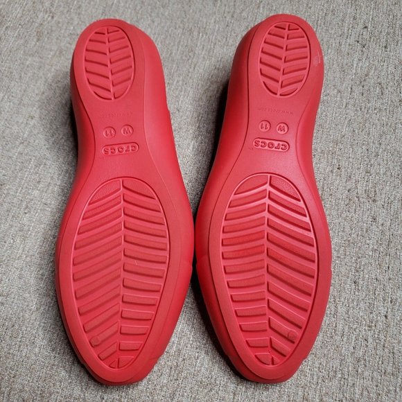 CROCS Iconic SIENNA Size 11 Comfort FLATS Red FLAME Lightweight CASUAL Ballet - Picture 5 of 8